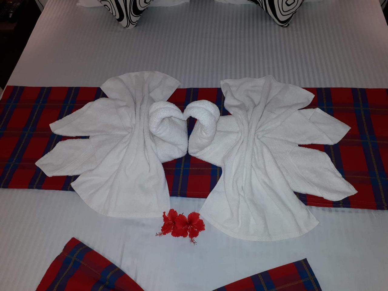 Sigiri Hibiscus Villa Szigirija Kültér fotó