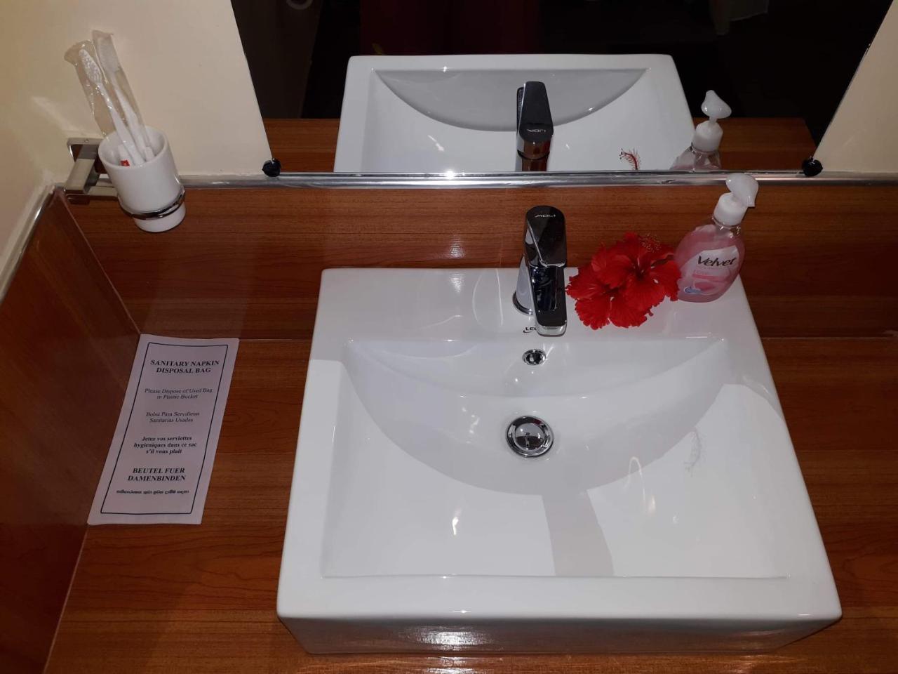 Sigiri Hibiscus Villa Szigirija Kültér fotó